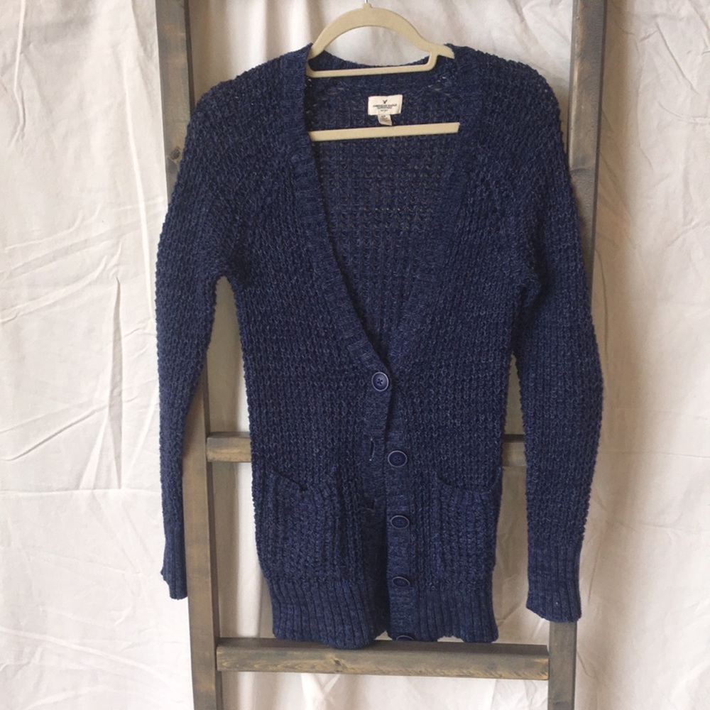 American eagle sweater